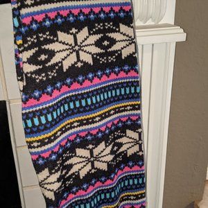NWT Festive Fleece Leggings